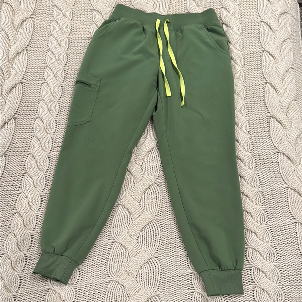 Figs Green Zamora Jogger Scrub Pants